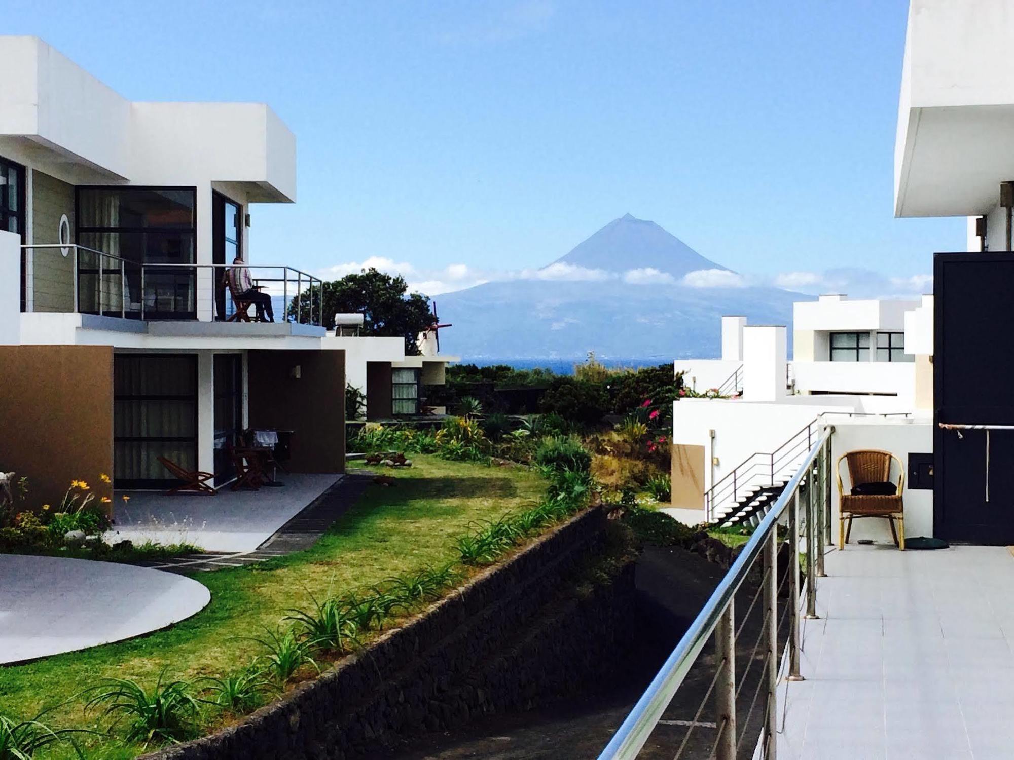 Cantinho Buganvilias At**** Gasthof 4*