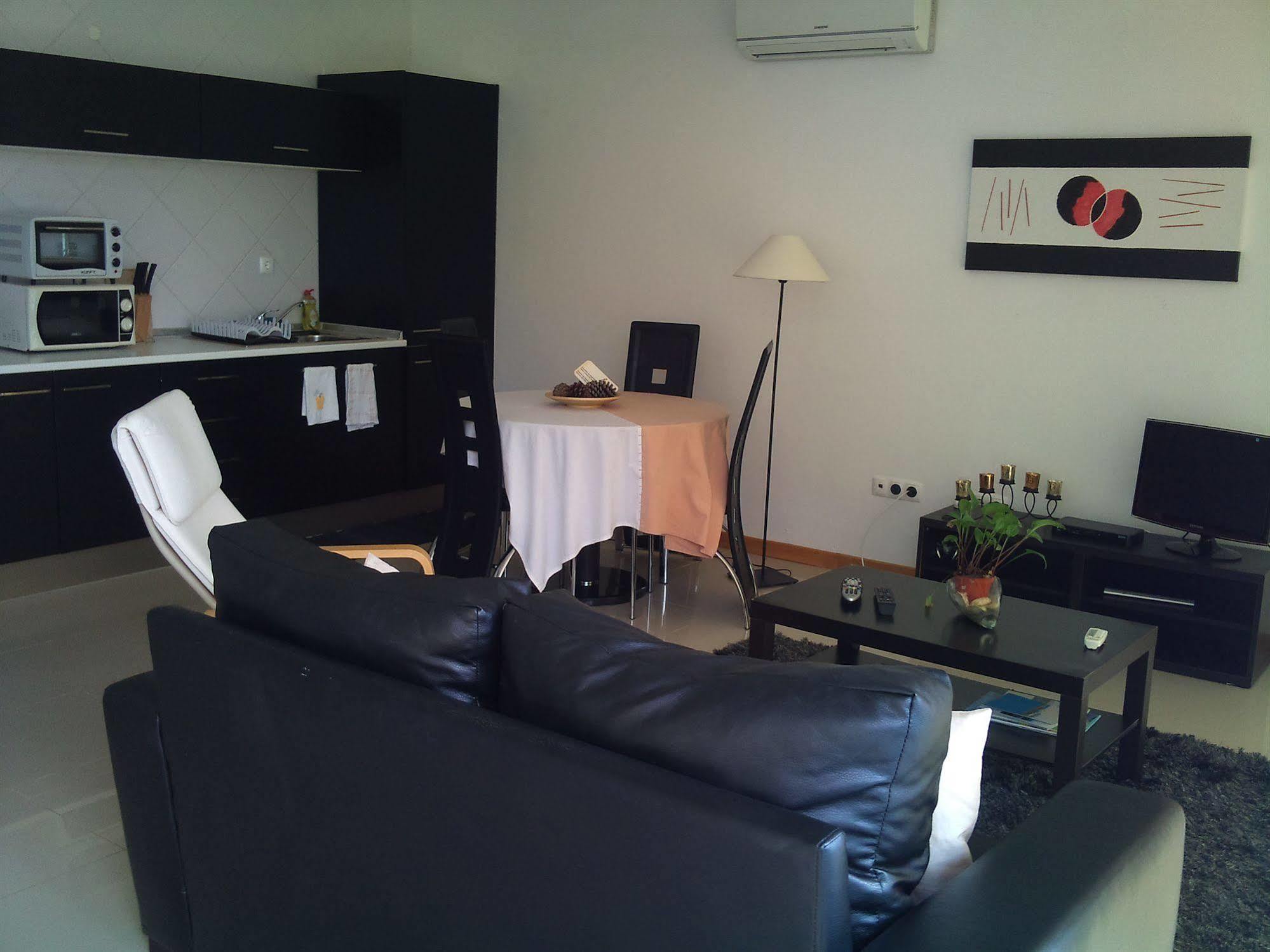 Gasthof Cantinho Buganvilias At****